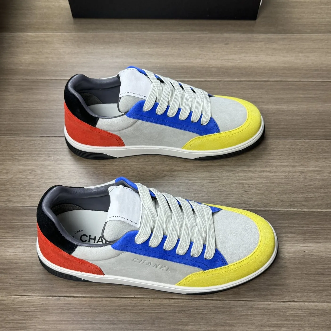 CC TRAINERS CALFSKIN BLUE YELLOW