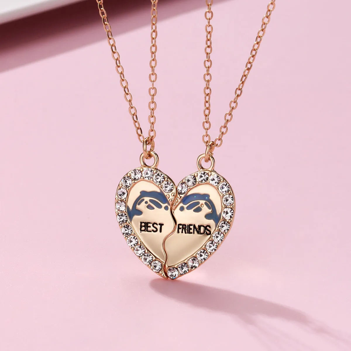 Hearts Magnetic Best Friend Necklaces Gift Set