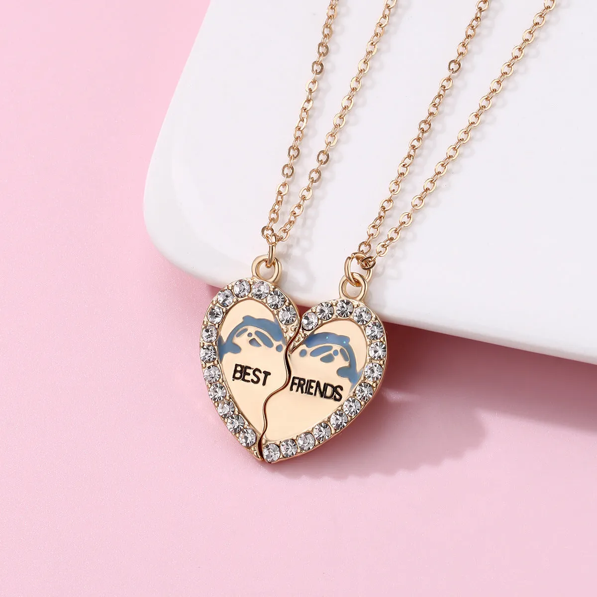 Hearts Magnetic Best Friend Necklaces Gift Set