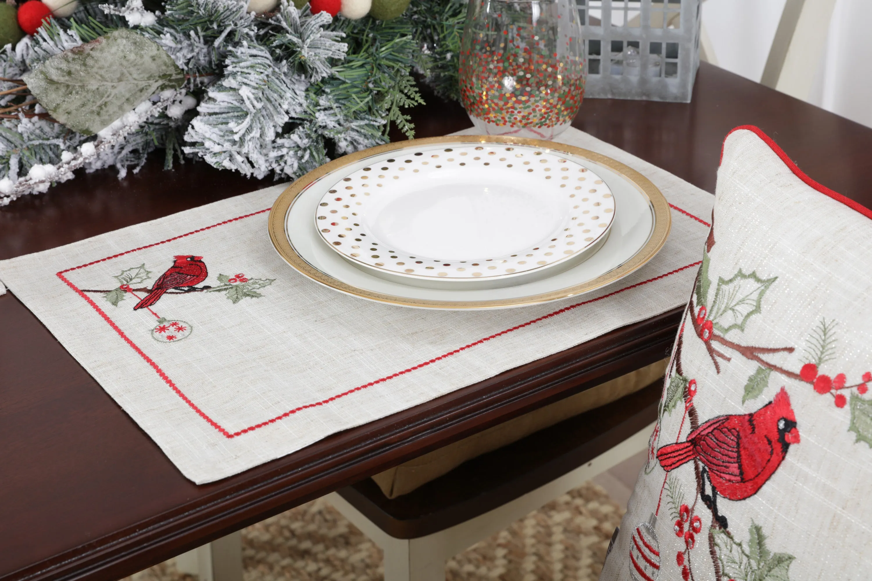 Indoor Christmas Cardinal Placemat (Set of 2)