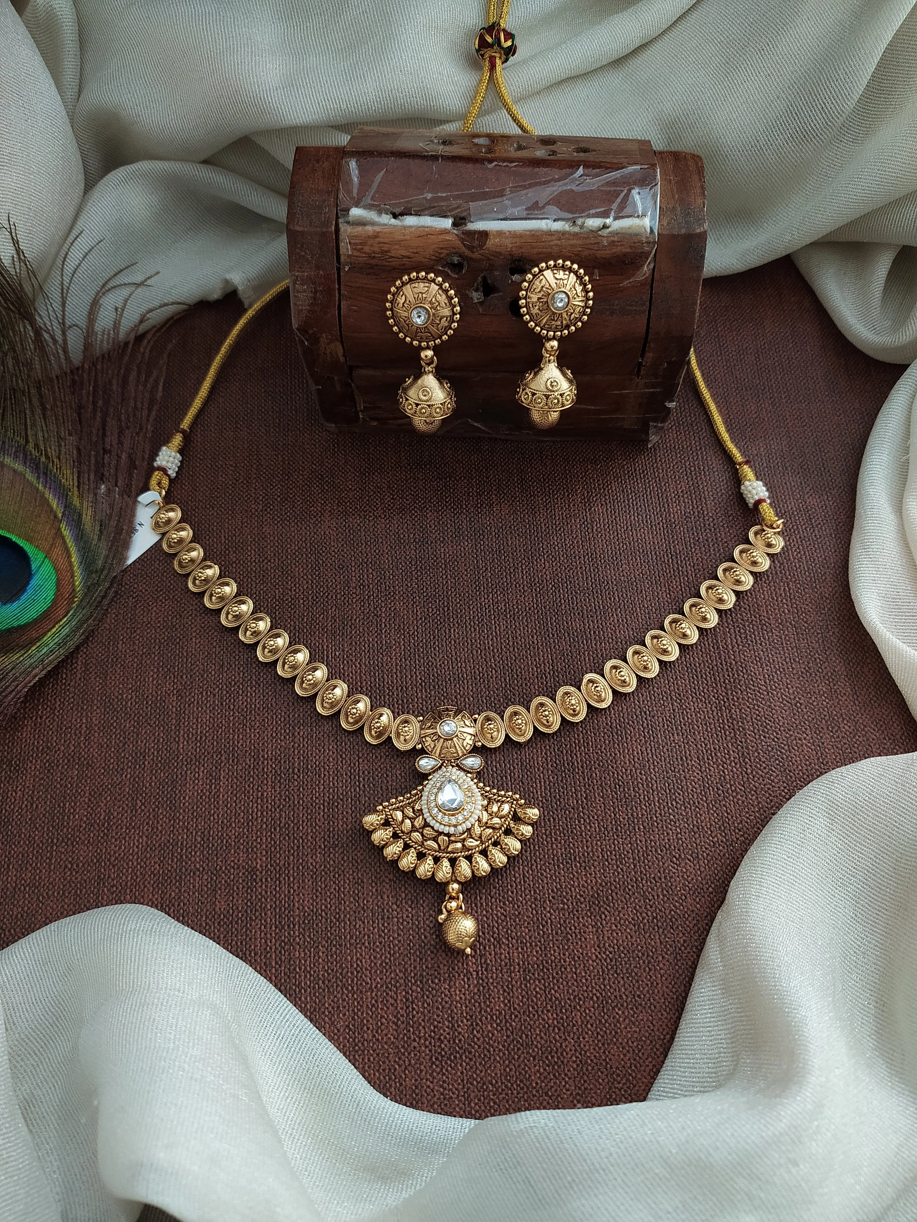 Kundan Necklace Set in Antique Finish