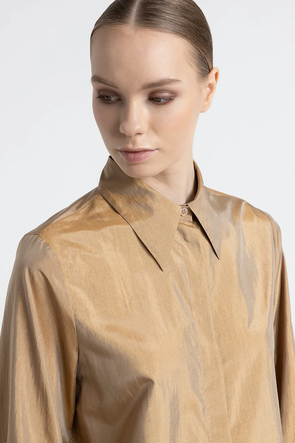 Light silk blend cropped shirt