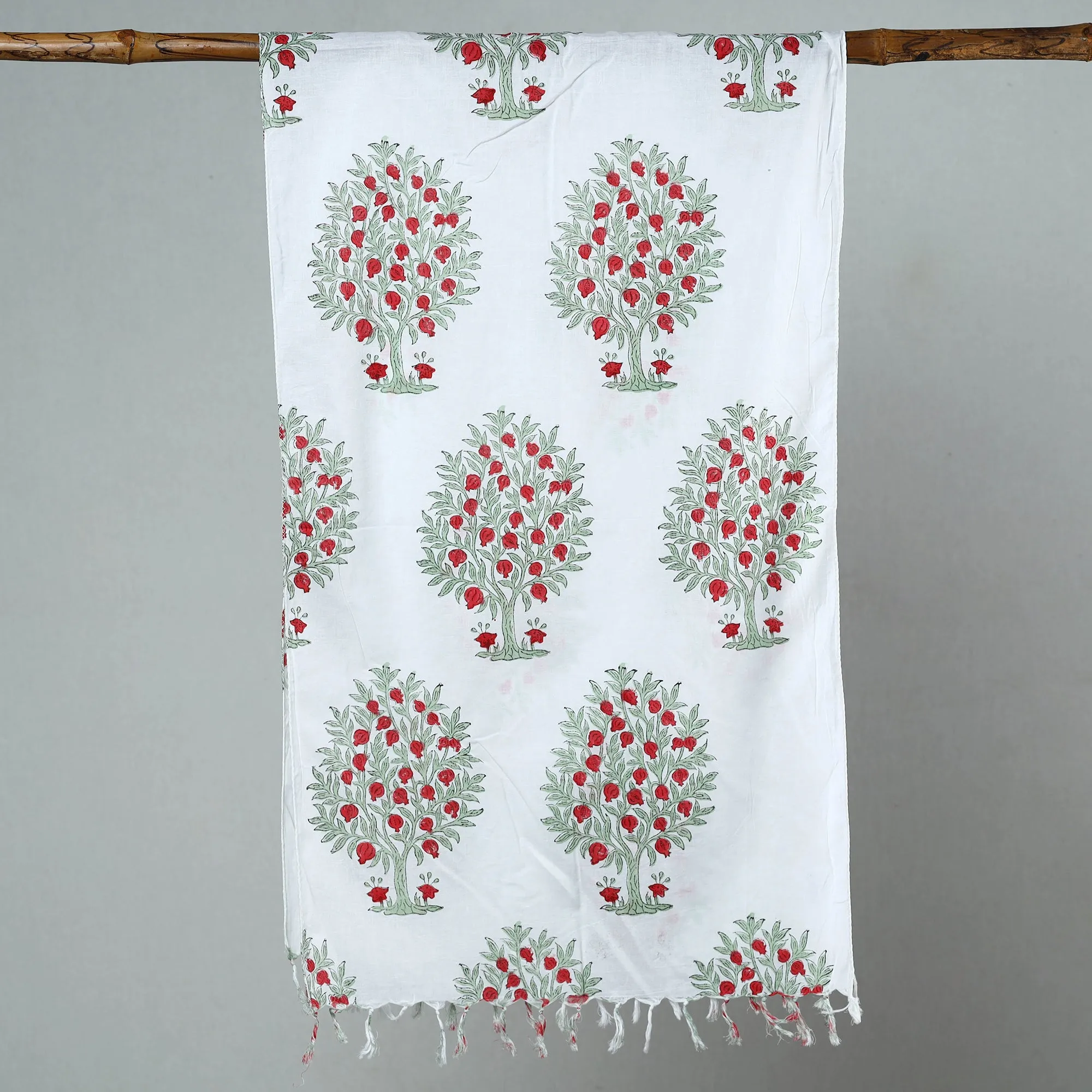 White - Sanganeri Block Printed Cotton Stole with Tassels 114