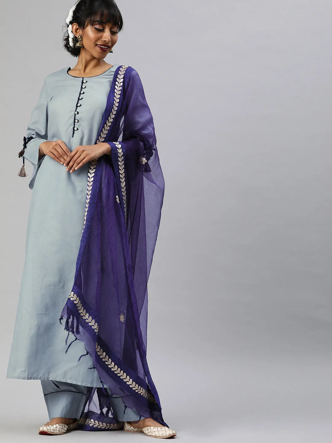 Women Grey And Blue Solid Kurta With Salwar And Dupatta